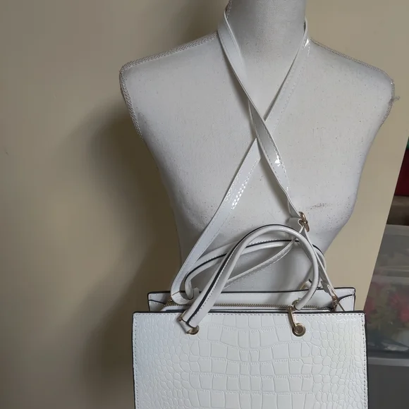 Danbooty White Croc-Embossed Women's Bag Pu Leather Shoulder Bag, White - Picture 8 of 15